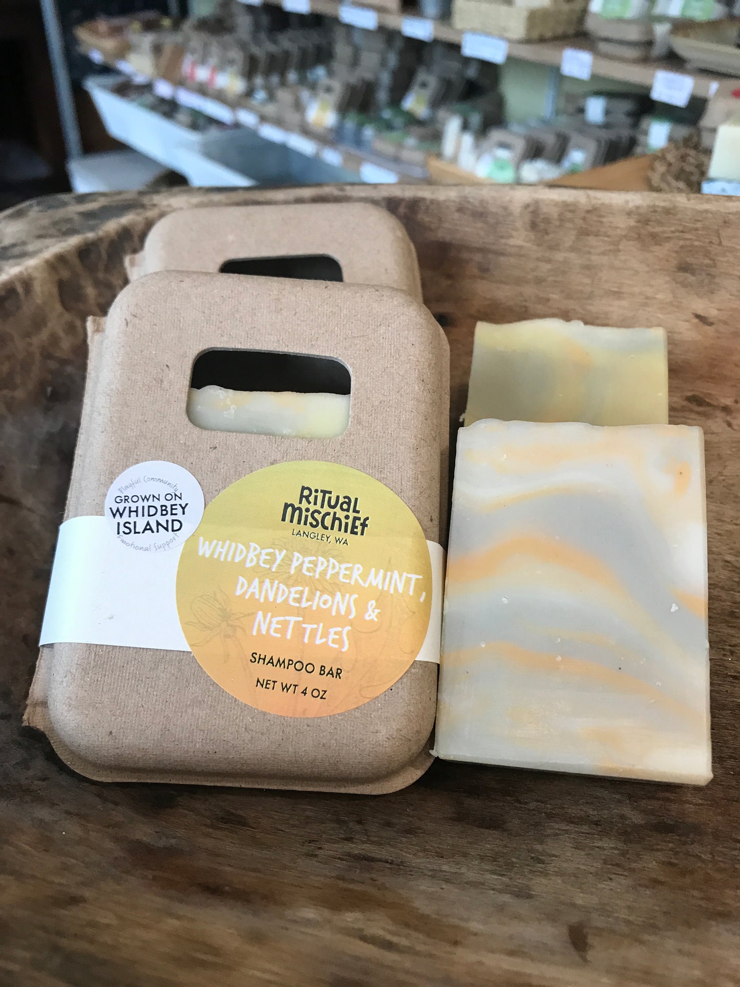 Whidbey Peppermint Dandelion Nettle shampoo bar