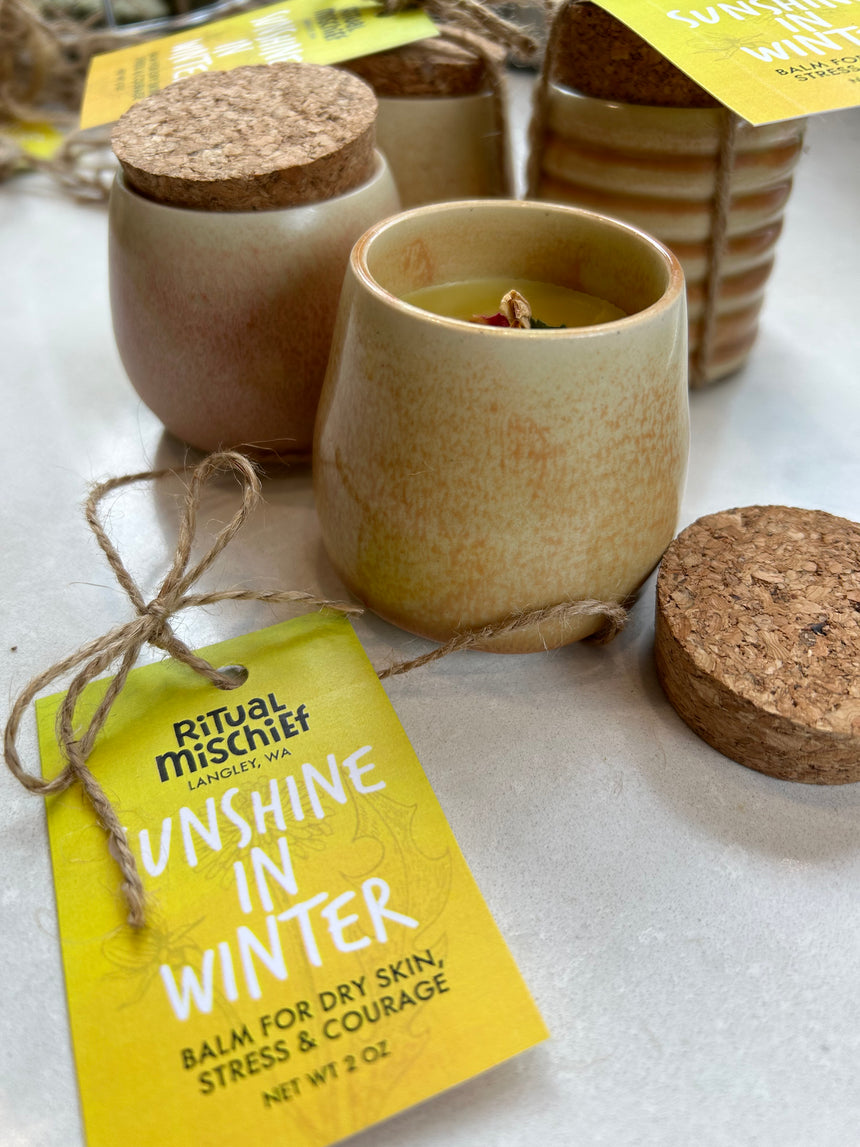 Sunshine in Winter balm for dry skin, stress & courage