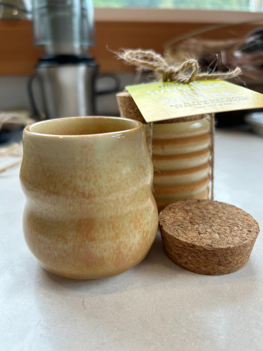 Sunshine in Winter balm for dry skin, stress & courage